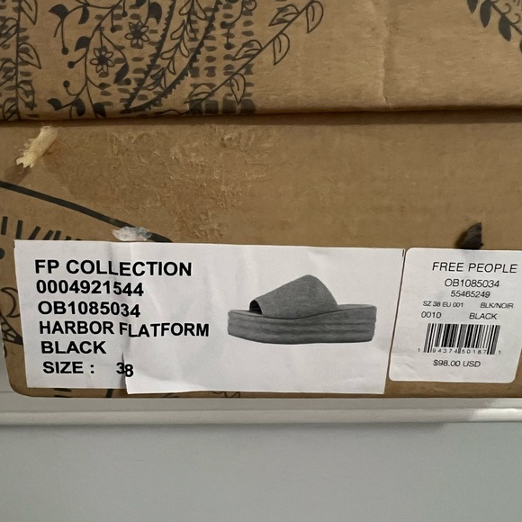 🌻🆕FREE PEOPLE Harbor Flatform Sandals-Black-Size 8 - Picture 16 of 16